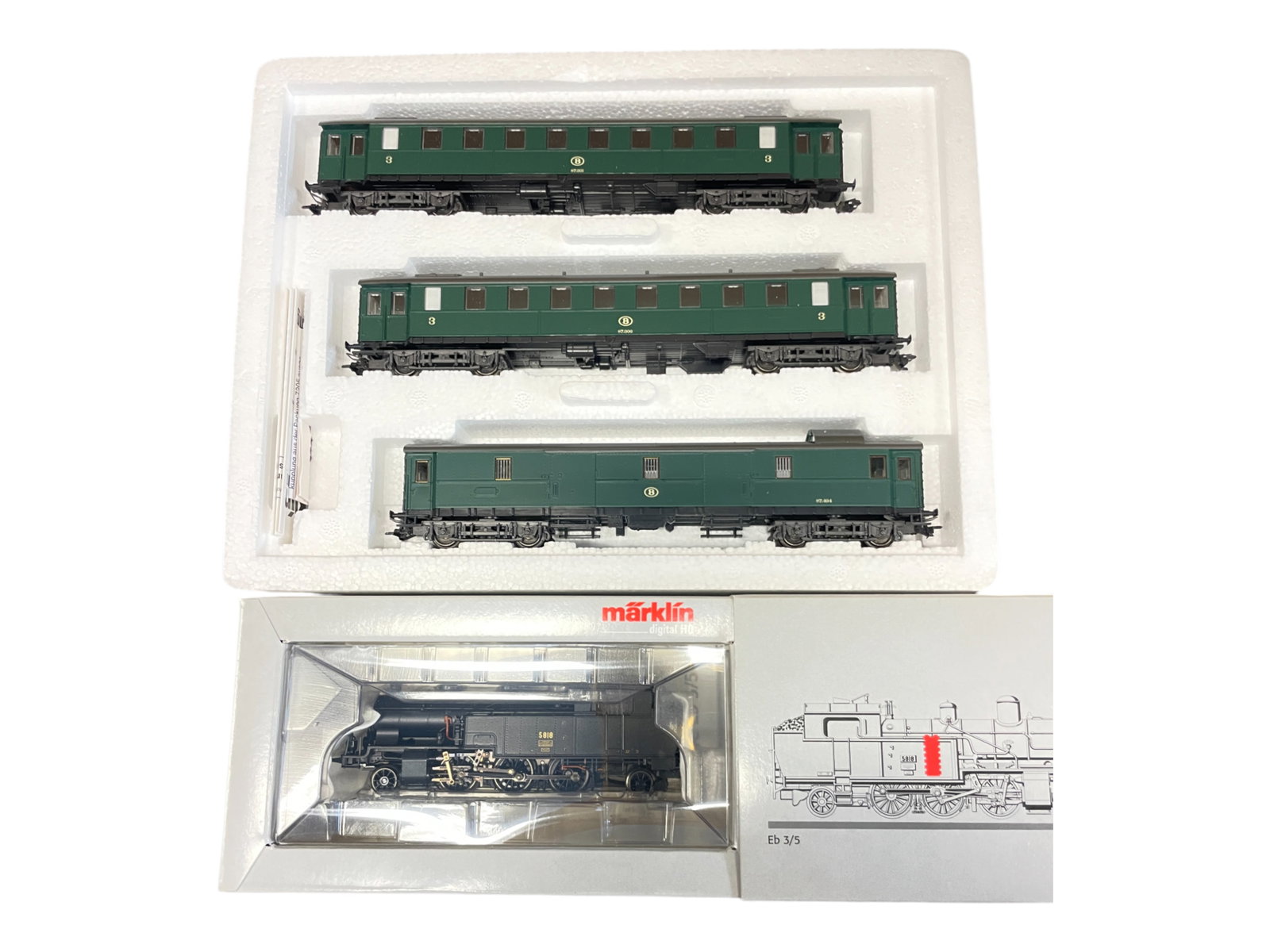2 Unit Marklin Digital HO Belgian Commuter Train (1 of 4)