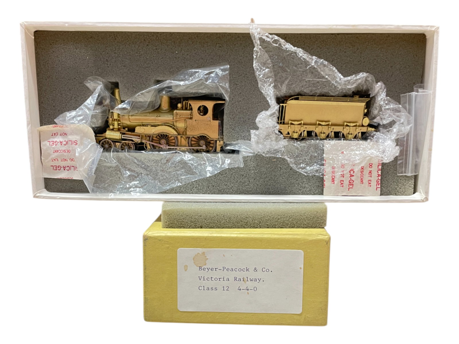 Nice TRAX HO Brass Victoria Rry Class 12 Loco (1 of 5)