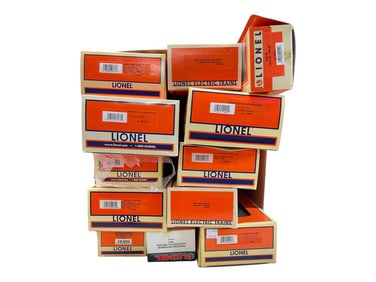11pc Lionel Modern Freight Cars, Plus