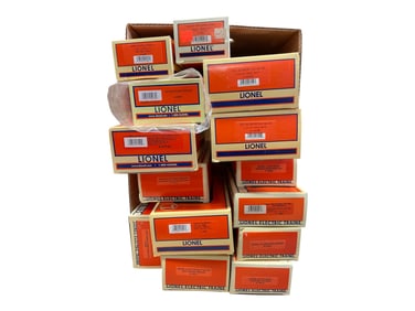 14 Lionel Freight Cars
