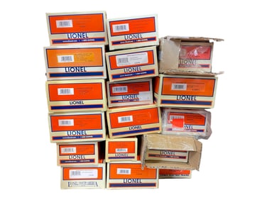 17 Lionel Christmas Cars