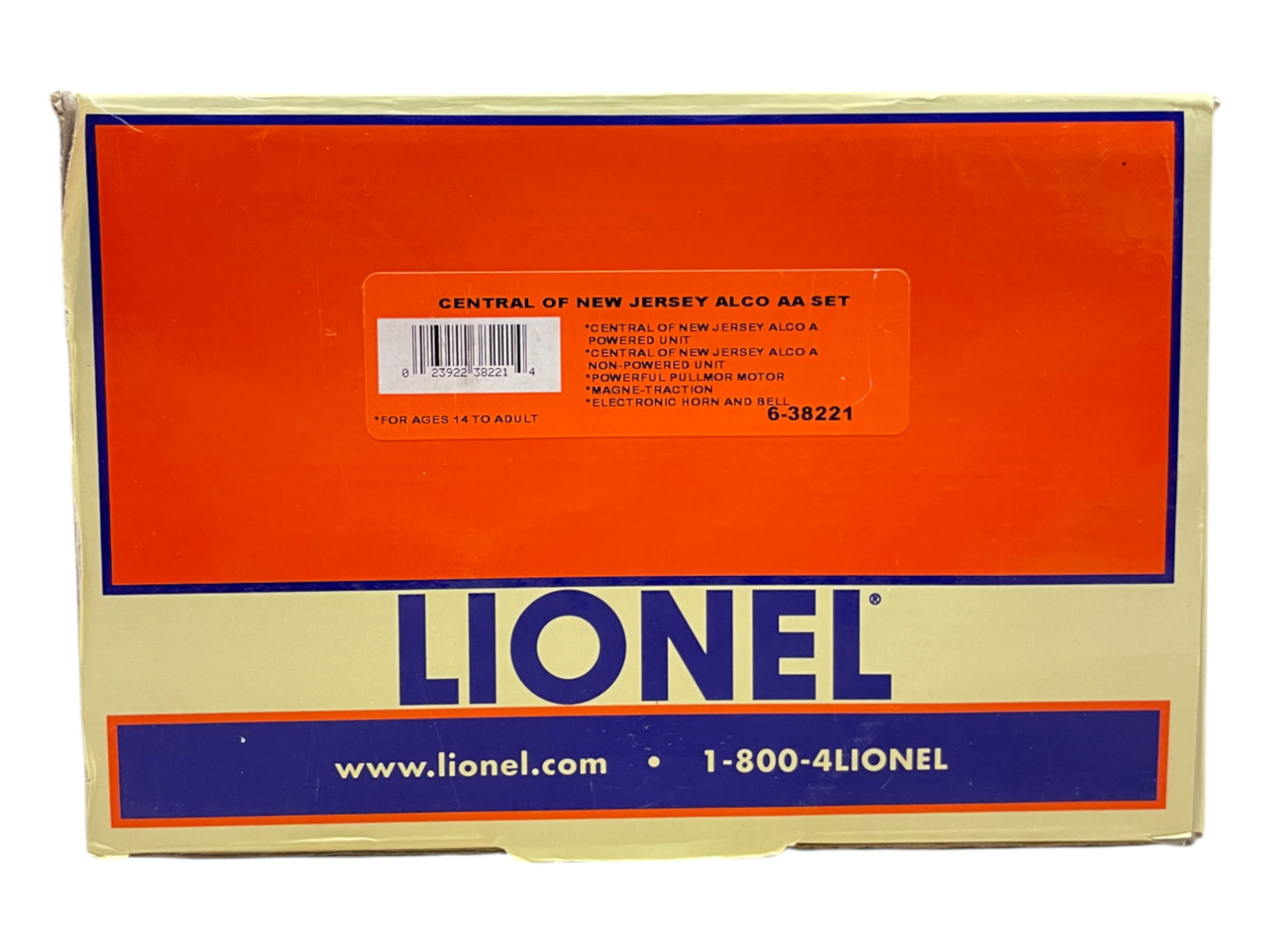 Lionel 38221 C of NY Alco AA Diesels: Nice powered & Dummy set with horn & bell. They show test run wheels with set box.