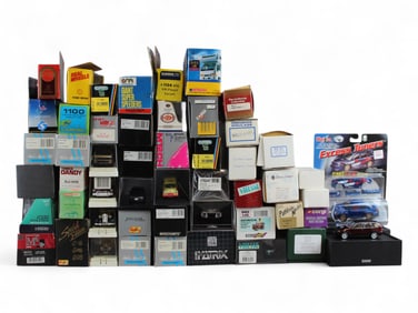 Boxed Modern Diecast Layout Vehicles