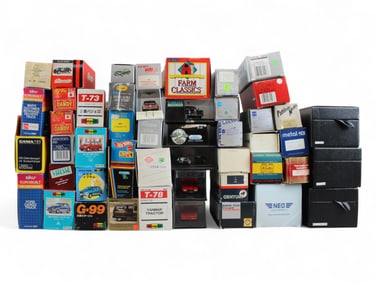 Boxed Modern Diecast Layout Vehicles