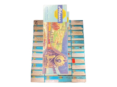 50 Athearn HO Freight & Passenger Car Kits