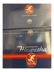 LIONEL Standard Gauge Hiawatha Set 13004 & 06