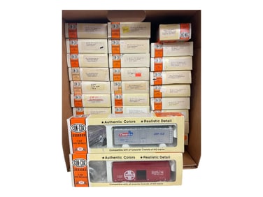 33 Con-Cor HO Freight Car Kits