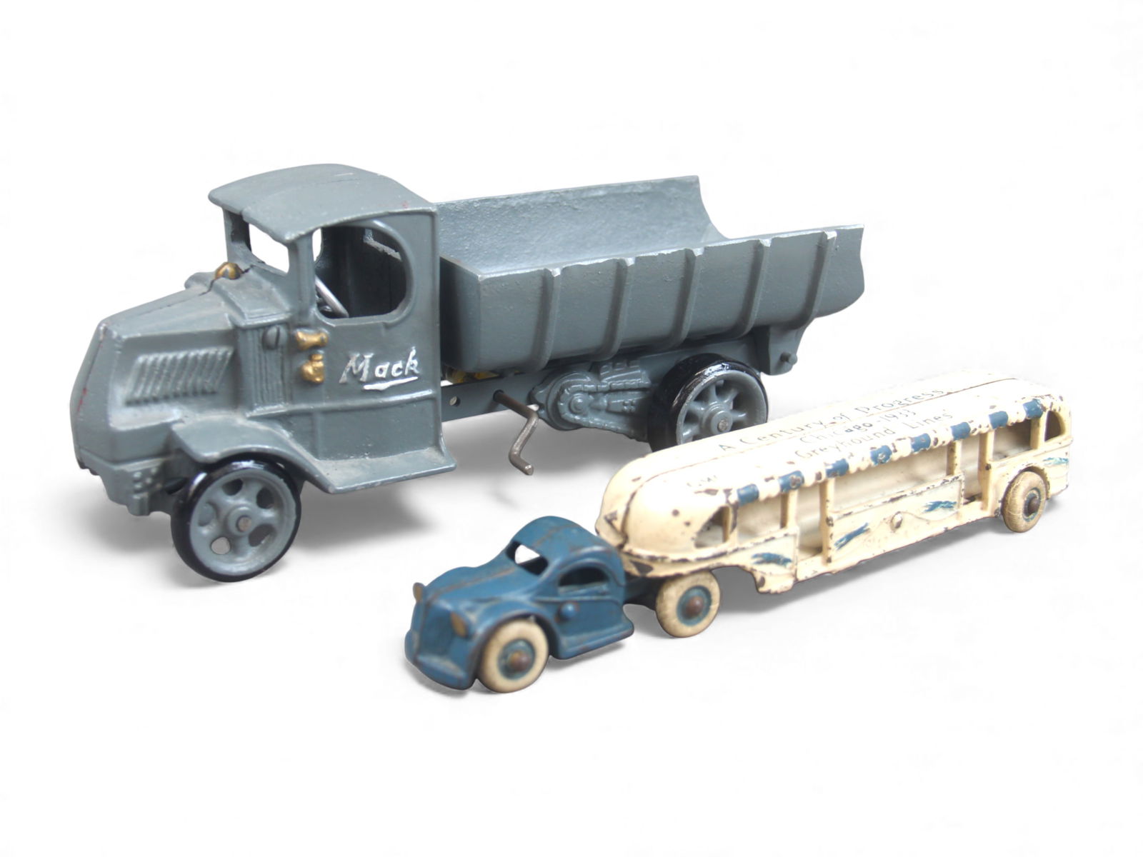 (2) Cast Iron Vehicles Lot (1 of 8)
