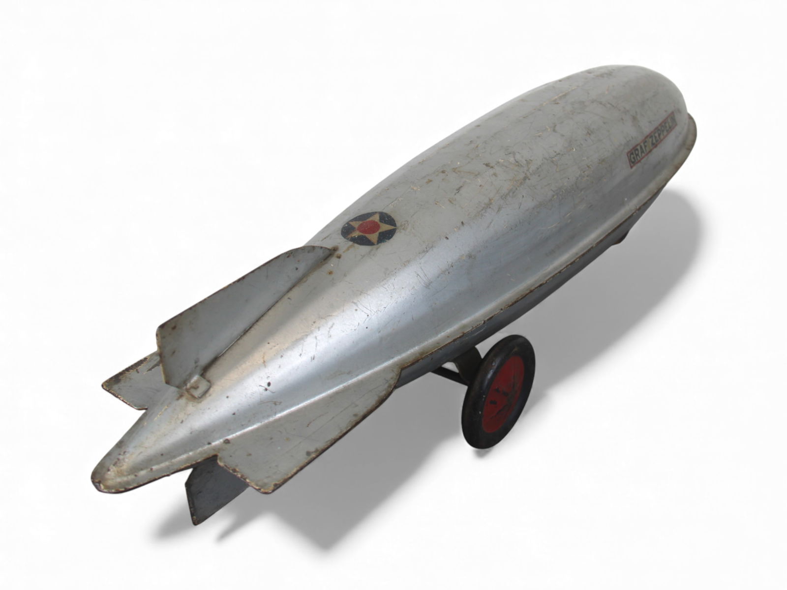 Steelcraft Graf Zeppelin - 3