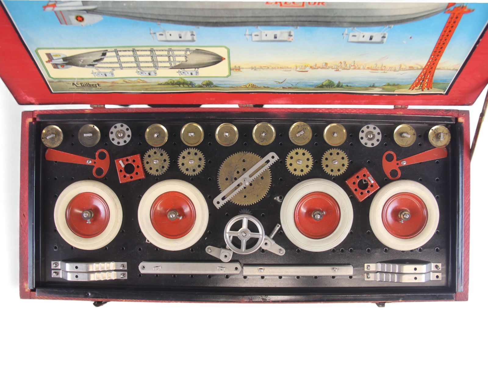 Boxed A.C. Gilbert #8 Zeppelin Erector Set - 2