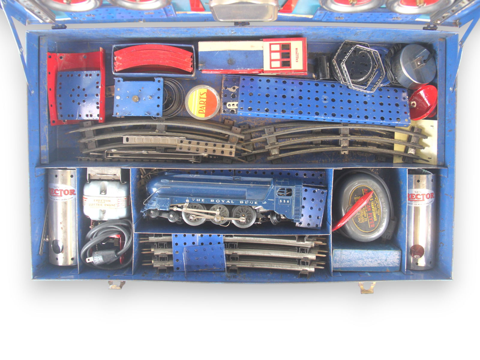 A.C. Gilbert Erector No. 10-1/2 Electric Train Set - 4