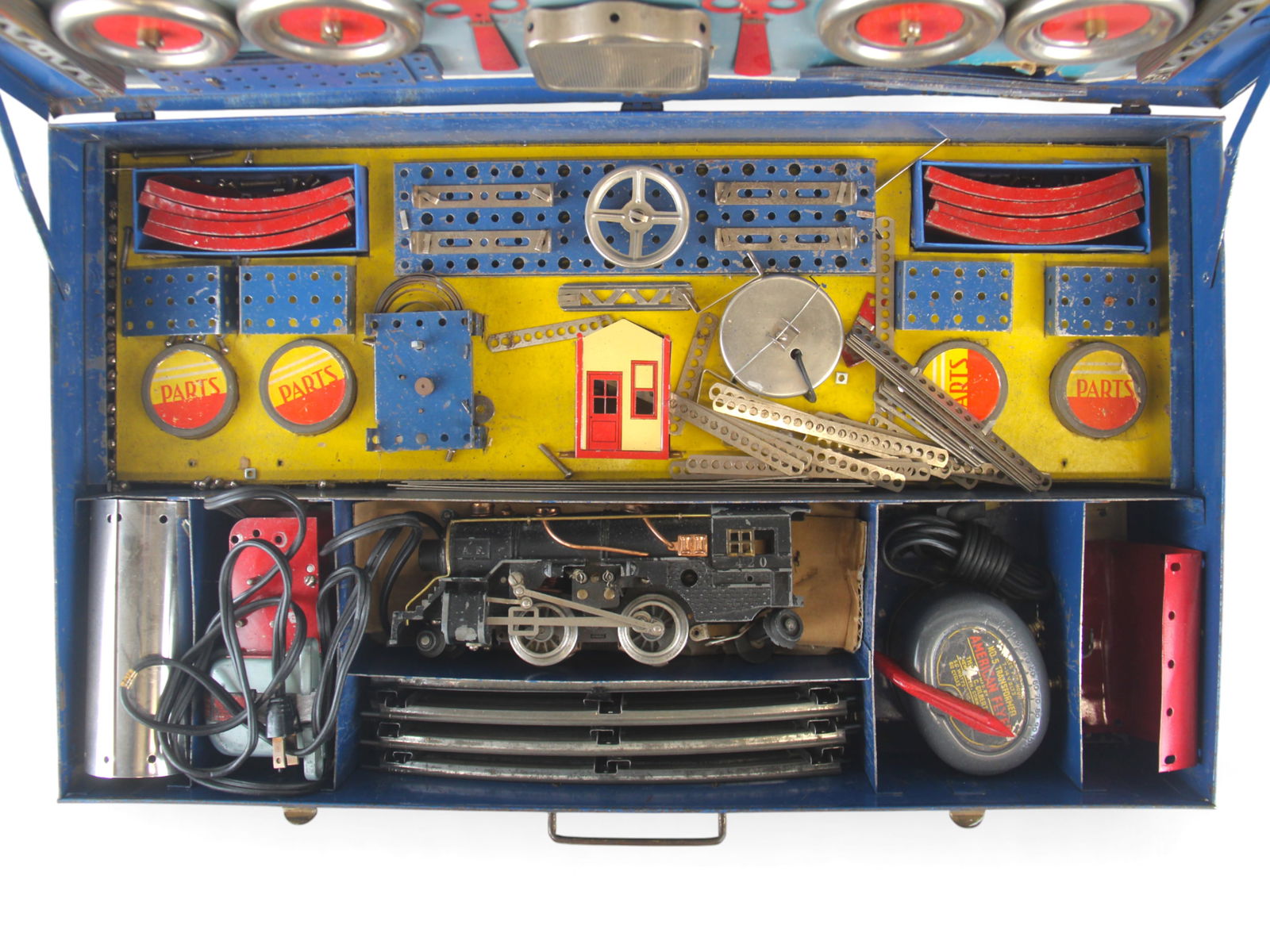 1939 Gilbert Erector 10-1/2 Electric Train Set - 4