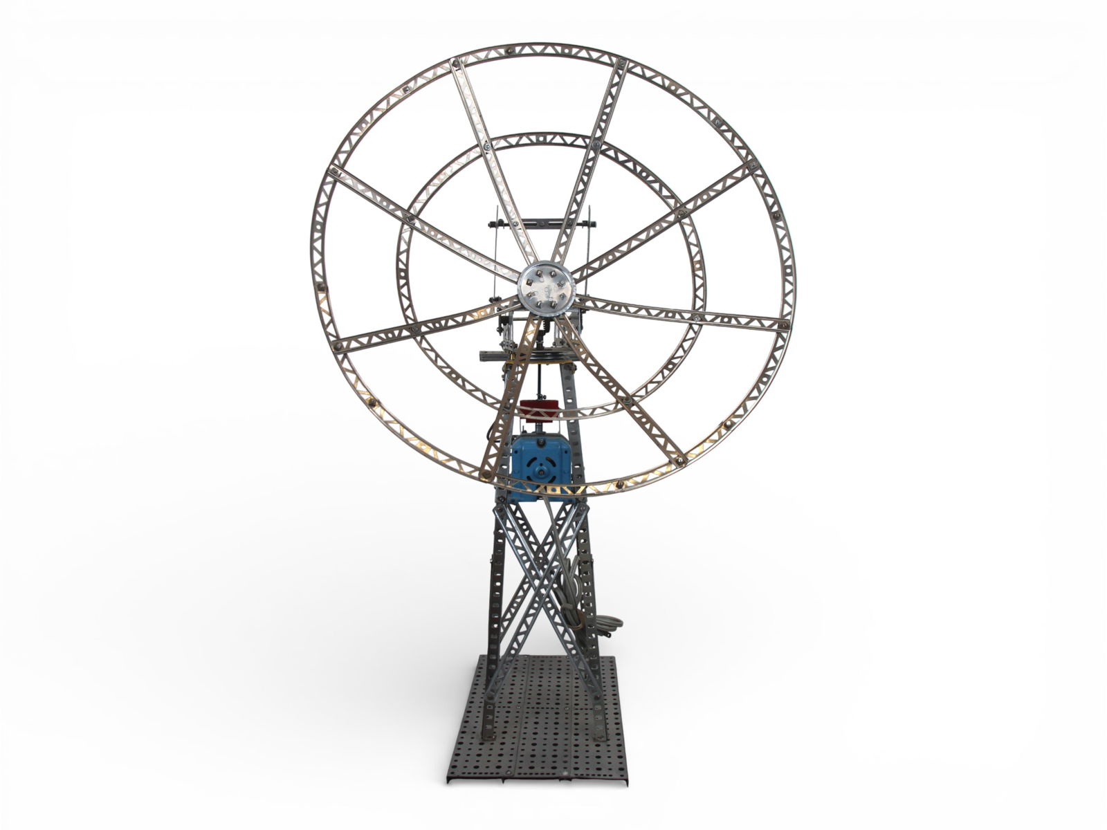 Gilbert Erector Rotating Radar Dish Built Model (1 of 4)