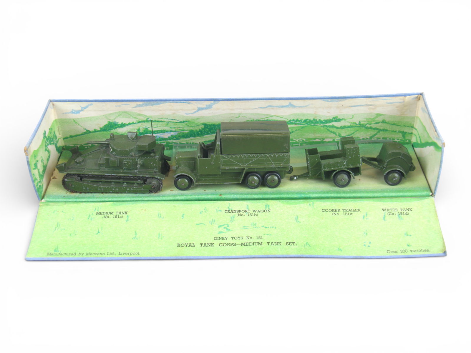 Scarce Boxed Dinky 151 Royal Medium Tank Unit (1 of 3)