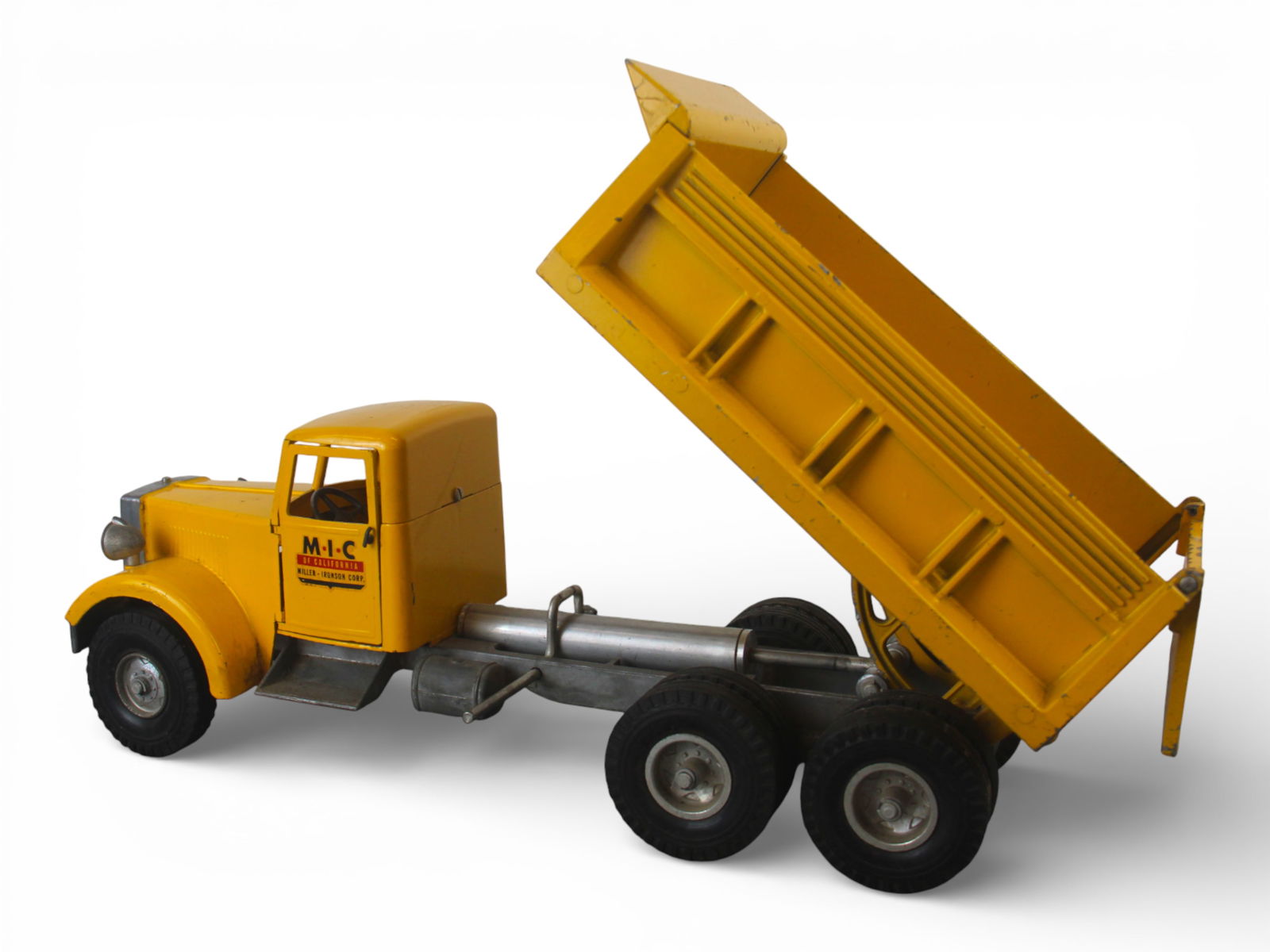 Smith-Miller B-Mack MIC Dump Truck - 4