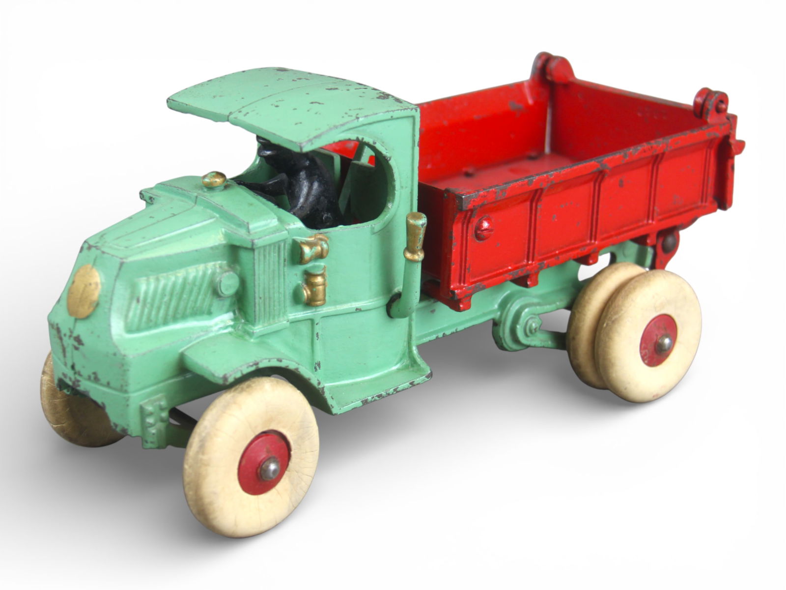 Large Hubley Cast Iron Mack Dump Truck (1 of 7)
