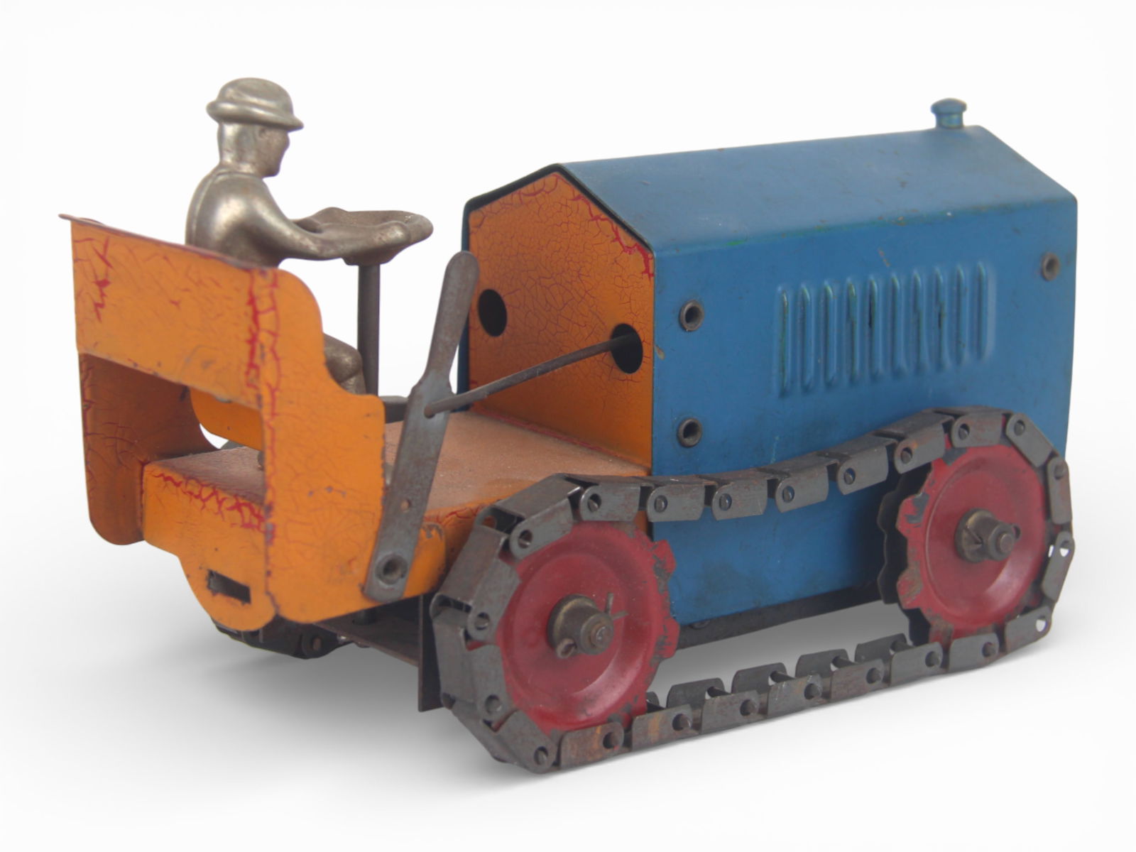 Nice 1920s Structo Tractor - 4