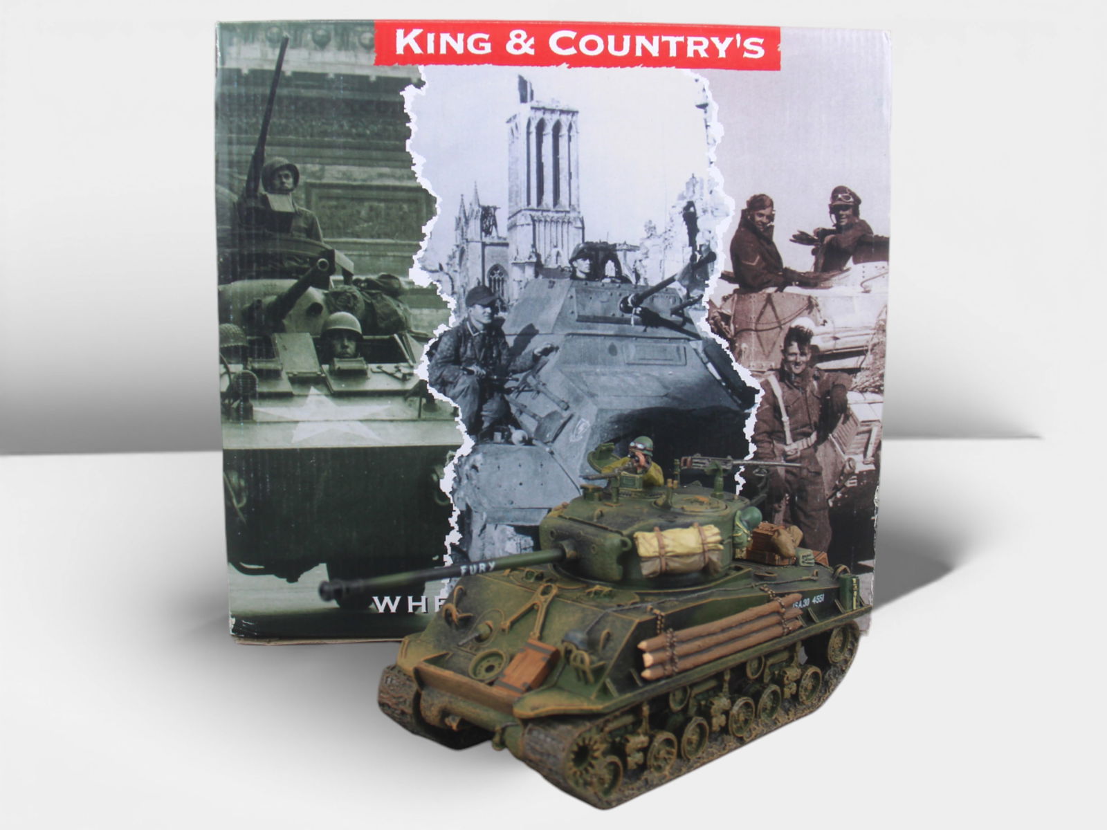 King & Country's DD279 Sherman Tank Boxed: King & Country's DD279 Sherman Tank in original box. Shipping: Weiss Auctions offers full-service, in-house shipping for nearly all items in this auction. For a shipping quote, please contact us