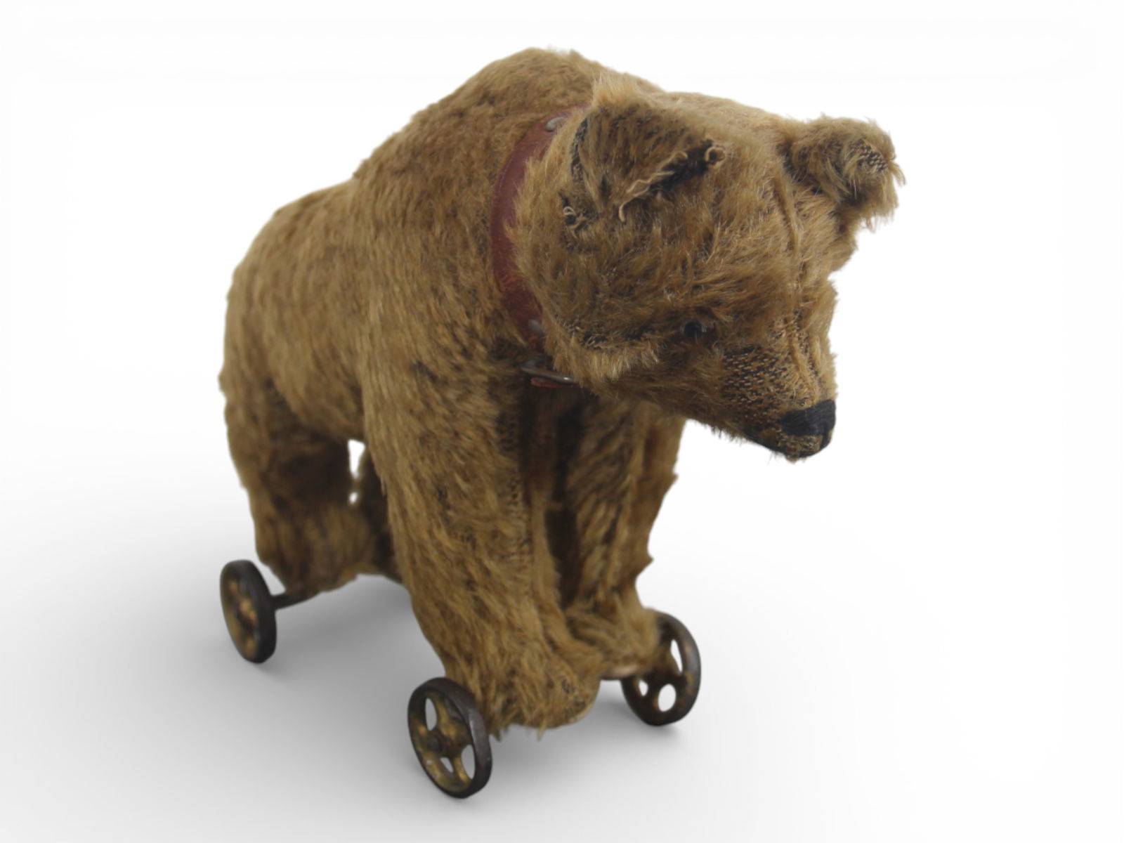 Early Steiff Bear on Wheels Pull Toy - 2