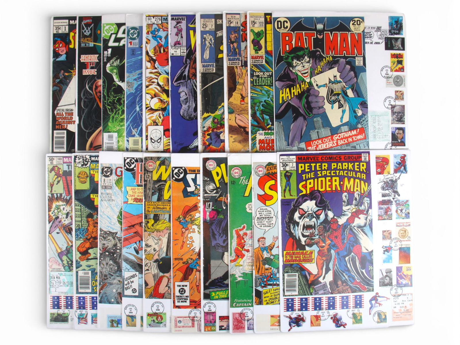 Coverless DC & Marvel Comics on Envelopes with Stamps (1 of 9)