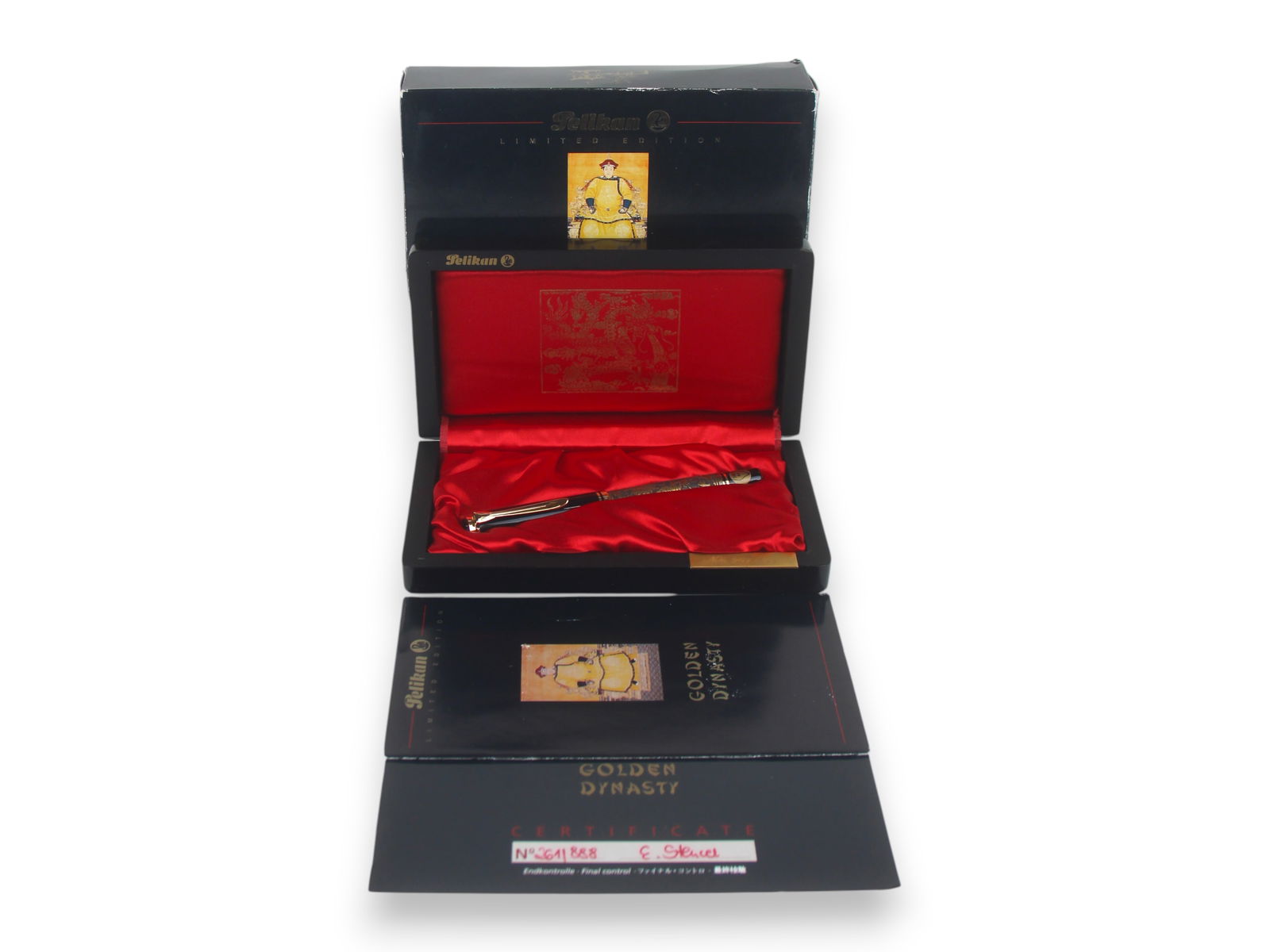 Pelikan Golden Dynasty Ltd Ed Fountain Pen: Pelikan Golden Dynasty Limited Edition Fountain Pen #261/888 in original box.. Minor wear, if any. Shipping: Weiss Auctions offers full-service, in-house shipping for nearly all items in this auction.