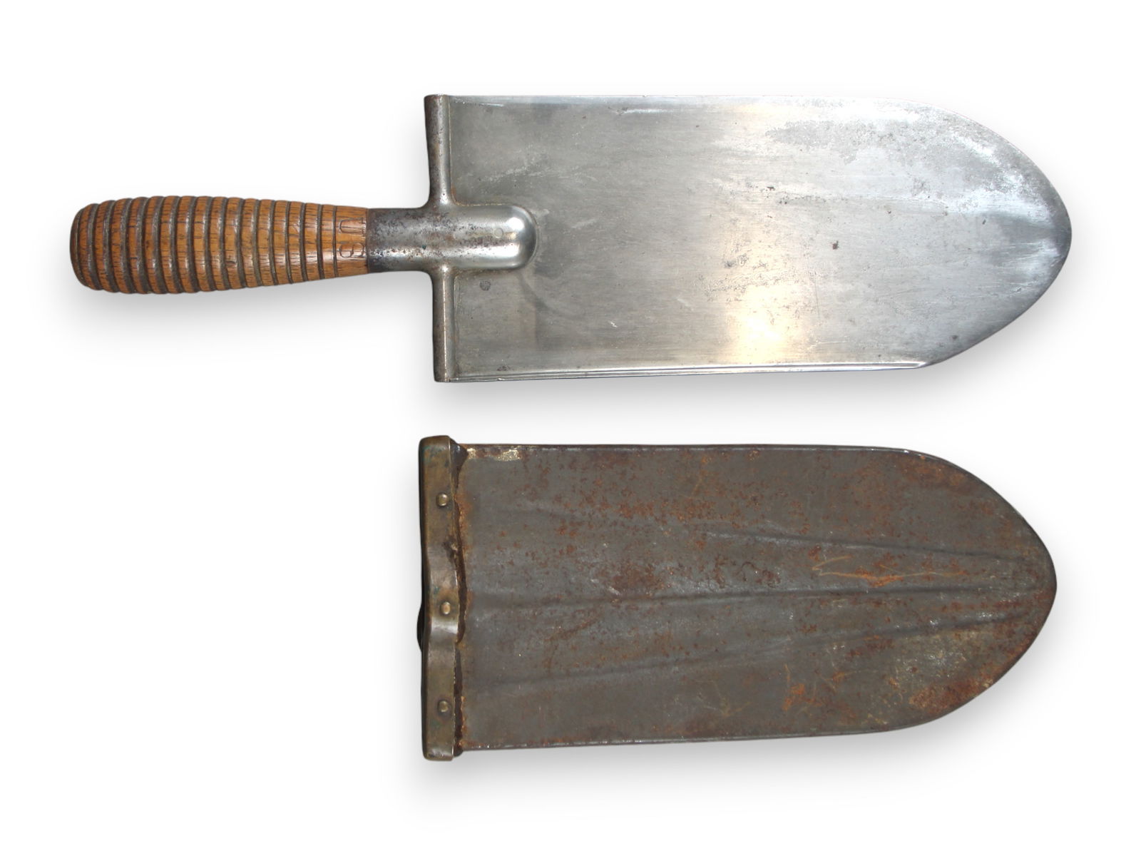 U.S. Model 1880 Entrenching Tool & Scabbard (1 of 6)