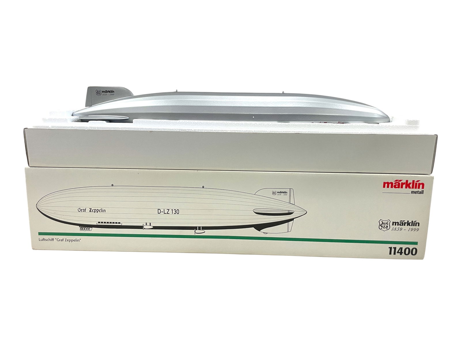 Marklin 11400 Graff Zeppelin: Marklin Modern Metal "Luftschiff Graf Zeppelin" D-LZ 130 - Commemorative Edition [1859 - 1999] Model No. 11400 Boxed, in C8 to C9 and with its original box. This is a highly detailed diecast metal