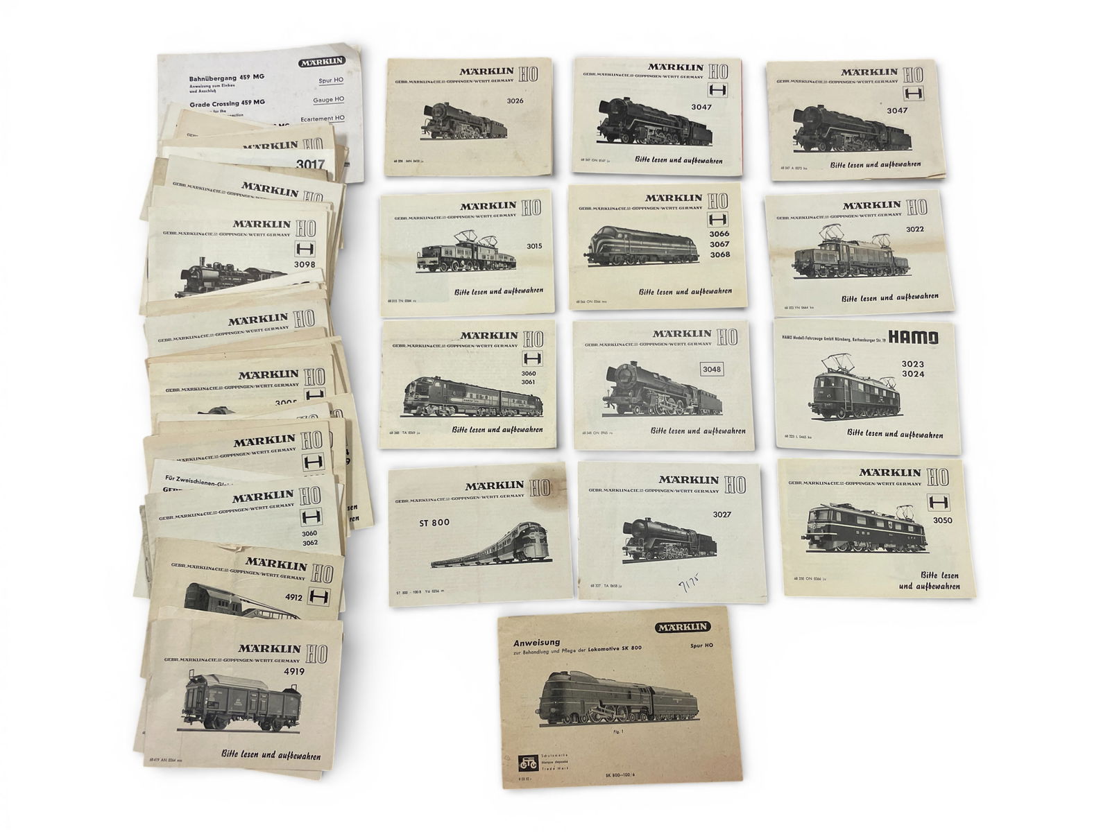50+ Vintage Marklin HO Instructions Booklets: HO Gauge. 1950s through 1970s. Most are locomotives with several duplicates. A few cars and accessories as well. Most are clean and bright. Highlights are shown, so examine photos closely.Shipping: