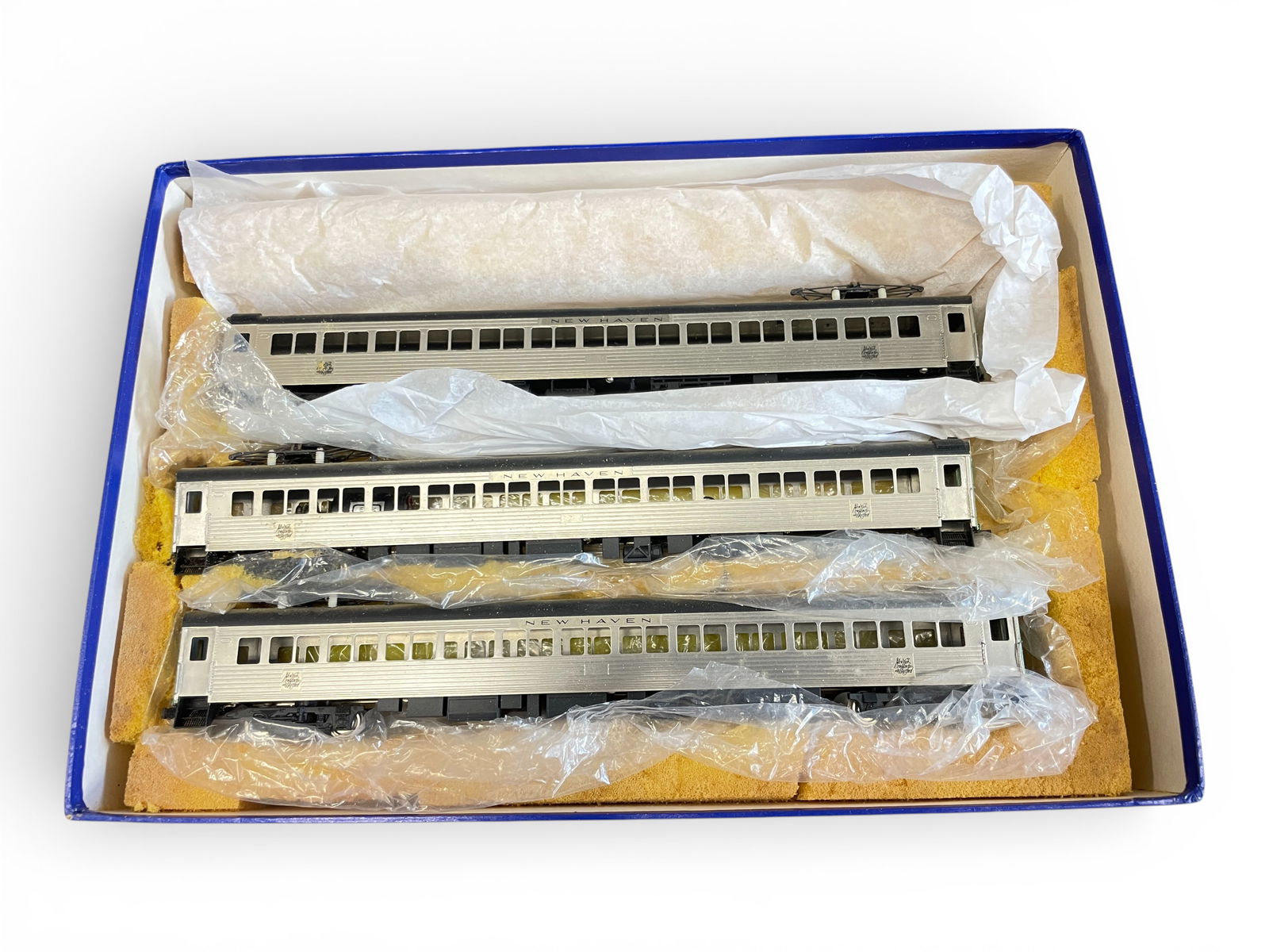 NJC Brass HO NYNH&H 3-Car MU Set (1 of 5)