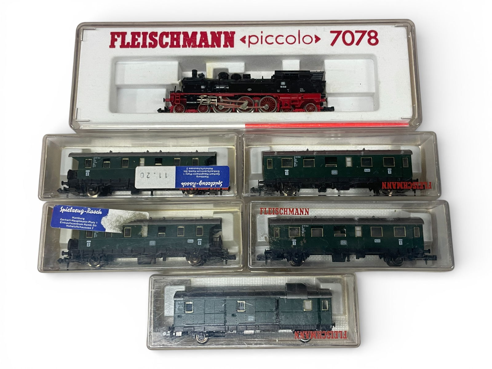 7pc Fleischmann Goods & Passenger Sets - 2