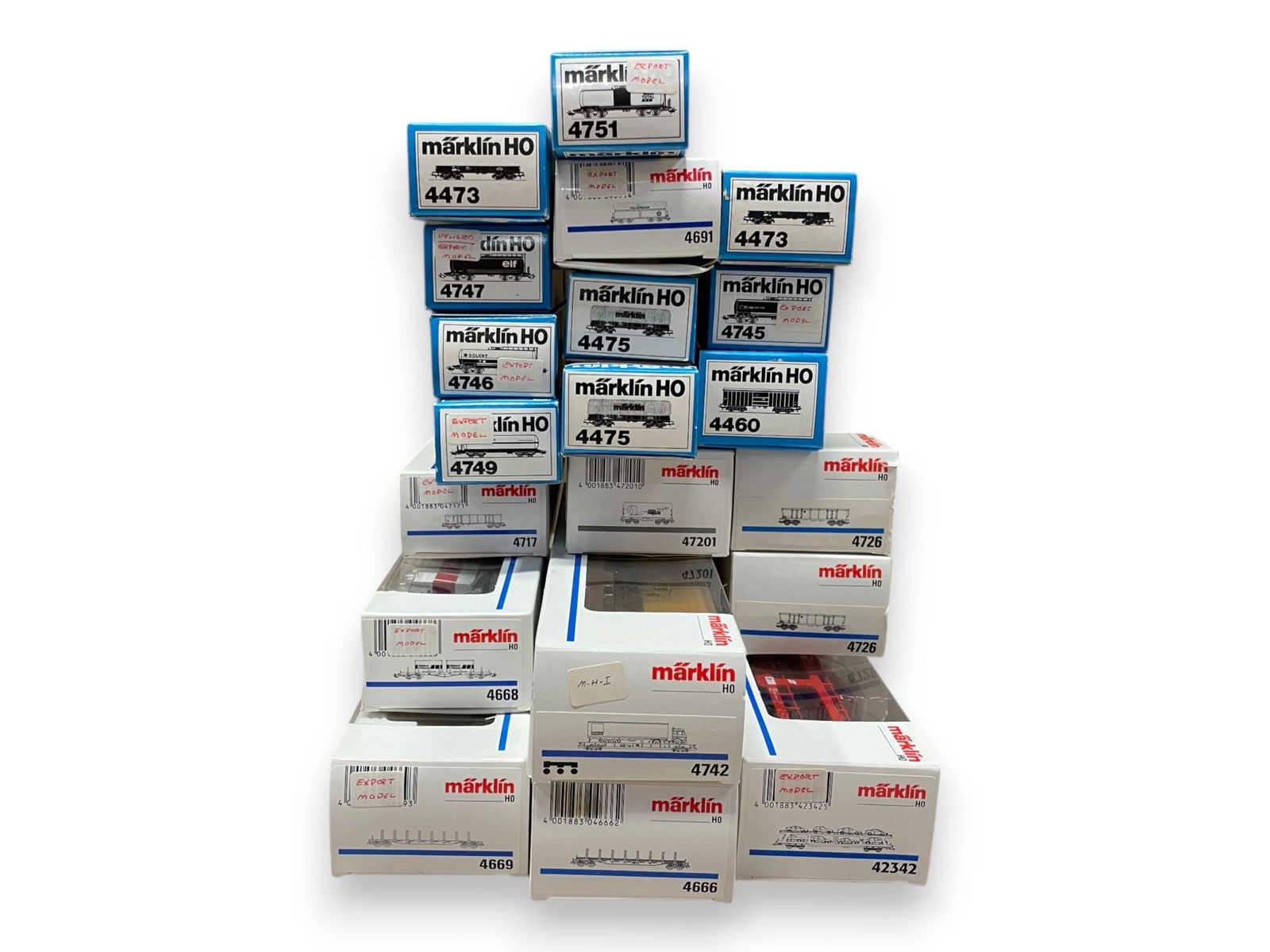 20 Marklin Boggy Truck Freights: HO Gauge. Includes 42342, 4666, 4669, 4668, 4742, 2-4726, 47201, 4717, 2-4473, 4751, 4747, 4749, 4746, 2-4475; 4691, 4745 & 4460. All appear new in boxes. Shipping: Weiss Auctions offers full-service,