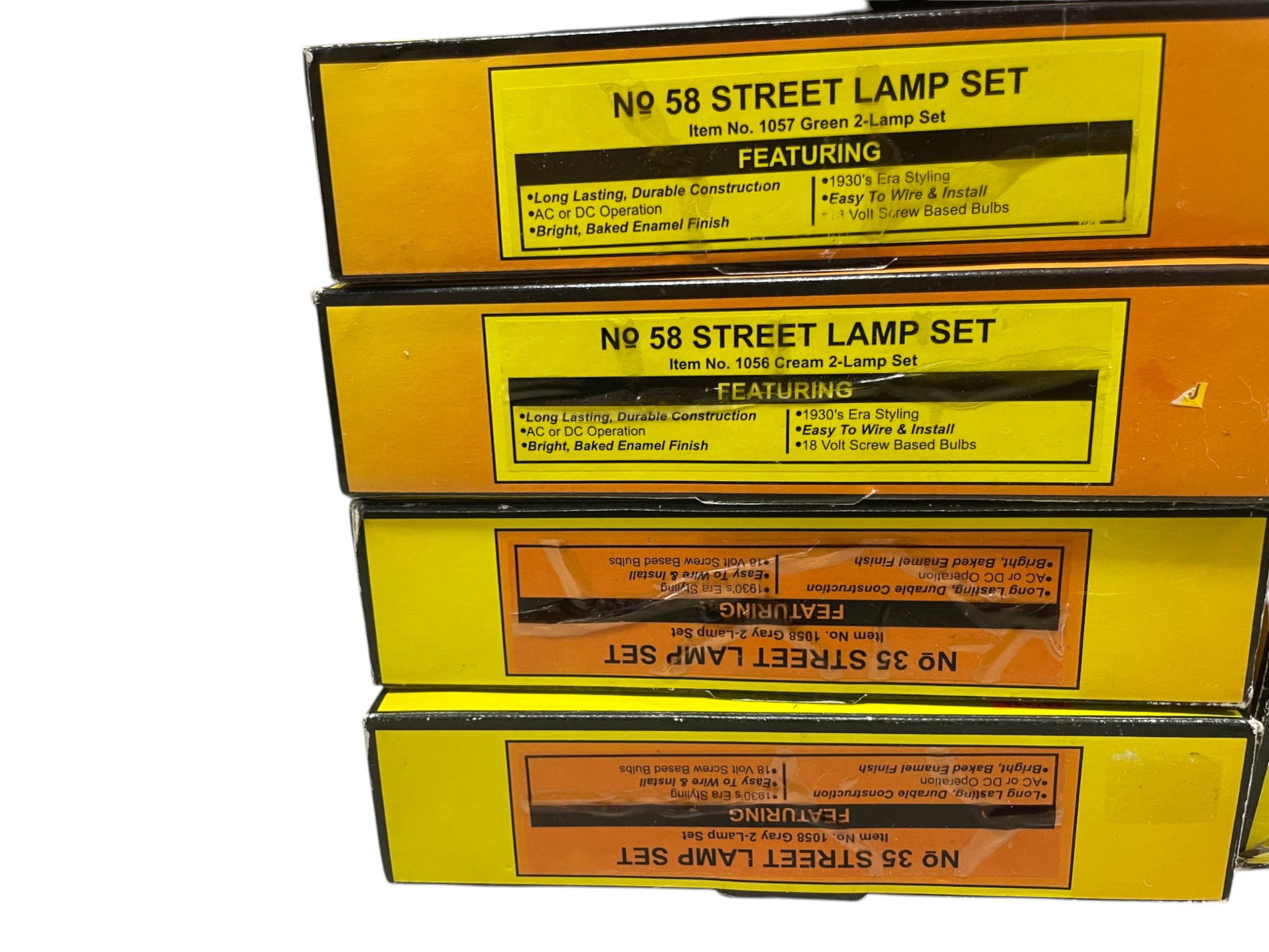 7pc Modern Train Accessories - 2