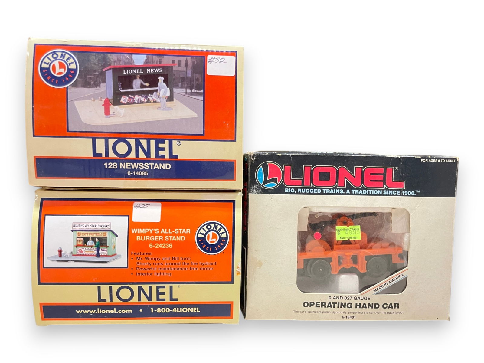 3 Lionel Accessories (1 of 4)