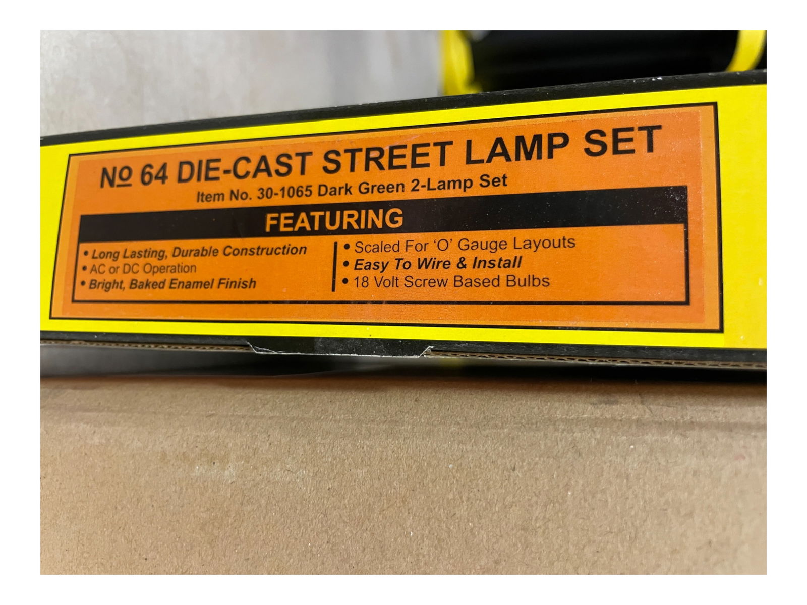 8 Modern Train Accessories - 3