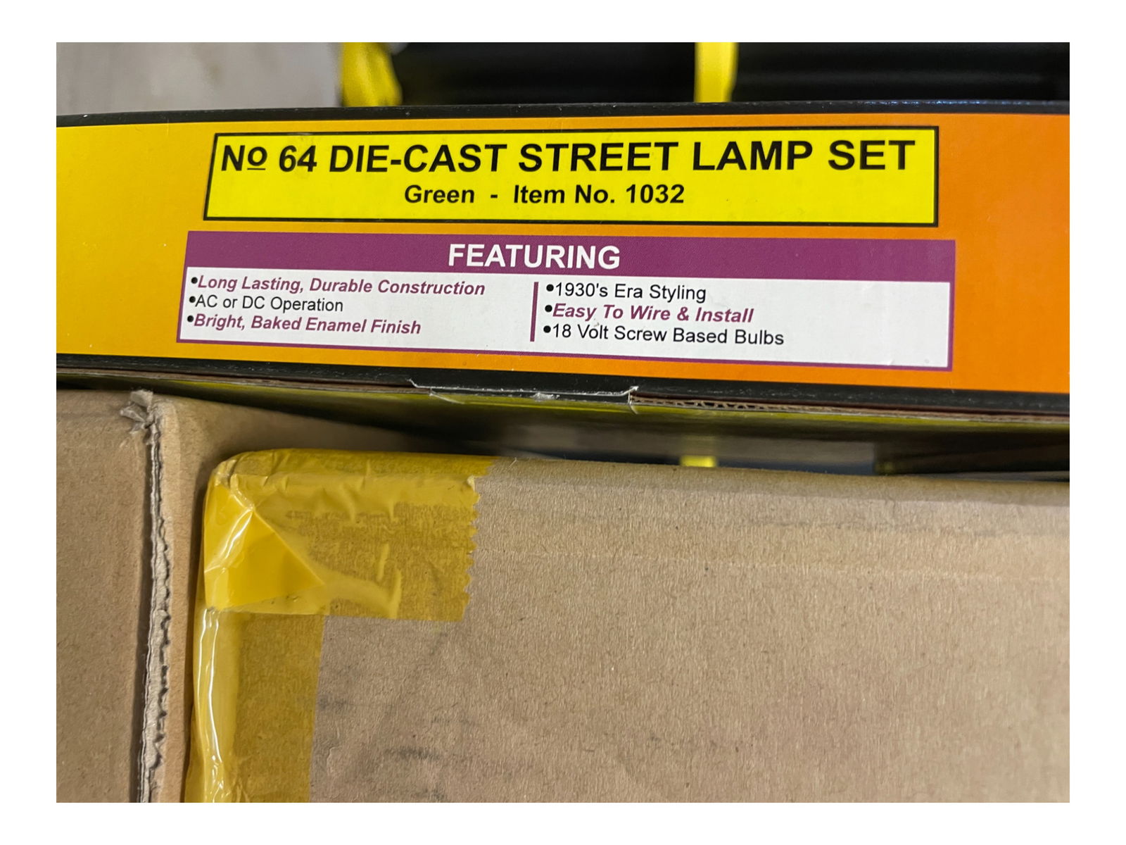 8 Modern Train Accessories - 4