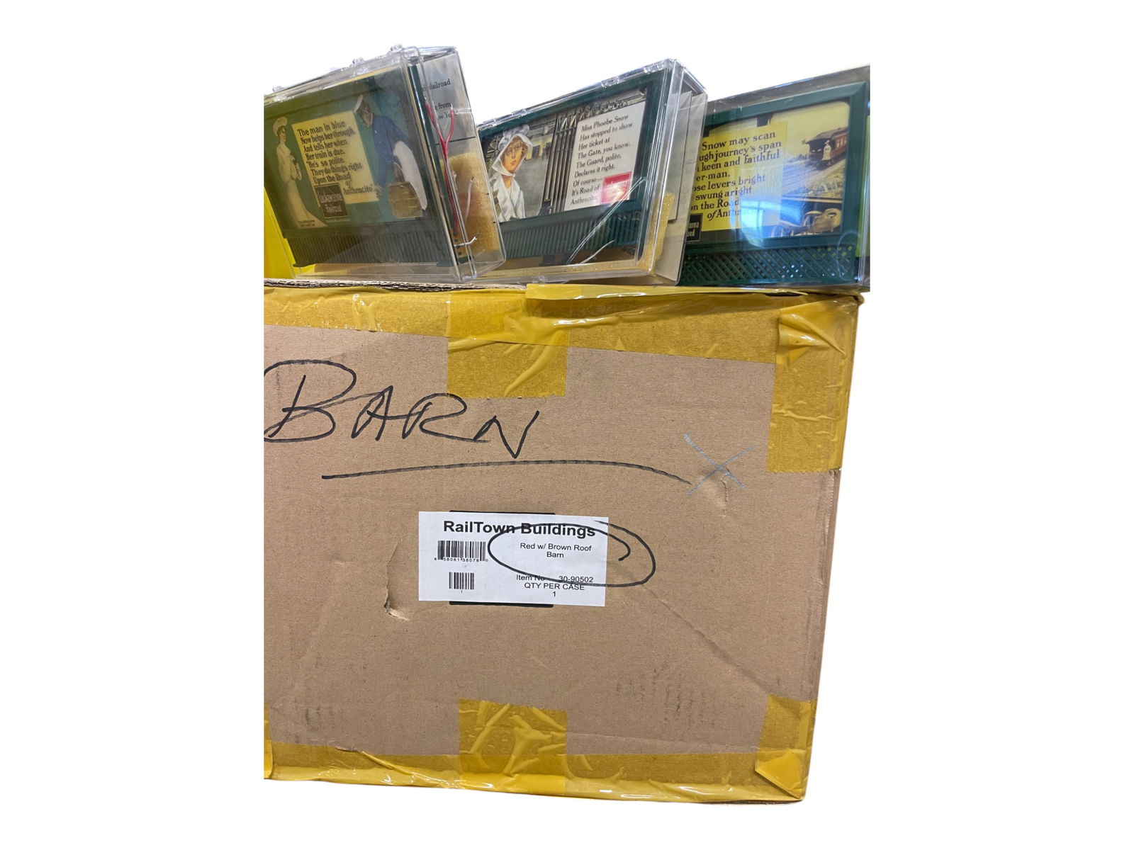 8 Modern Train Accessories - 7