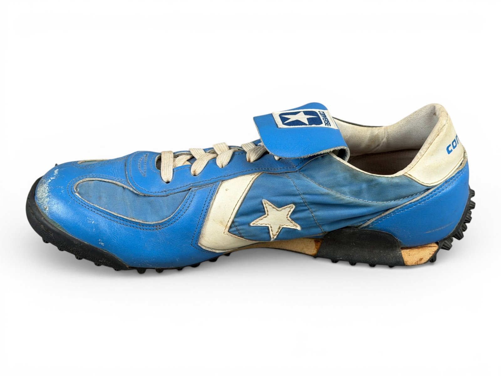 Andre Dawson Game Worn Signed Converse Cleats - 8