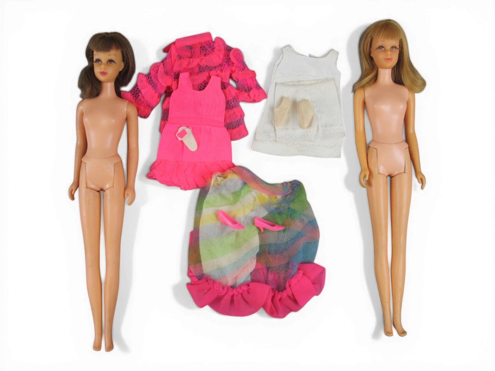 (2) Vtg #1170 Francie TNT Dolls & Fashion Outfits (1 of 11)