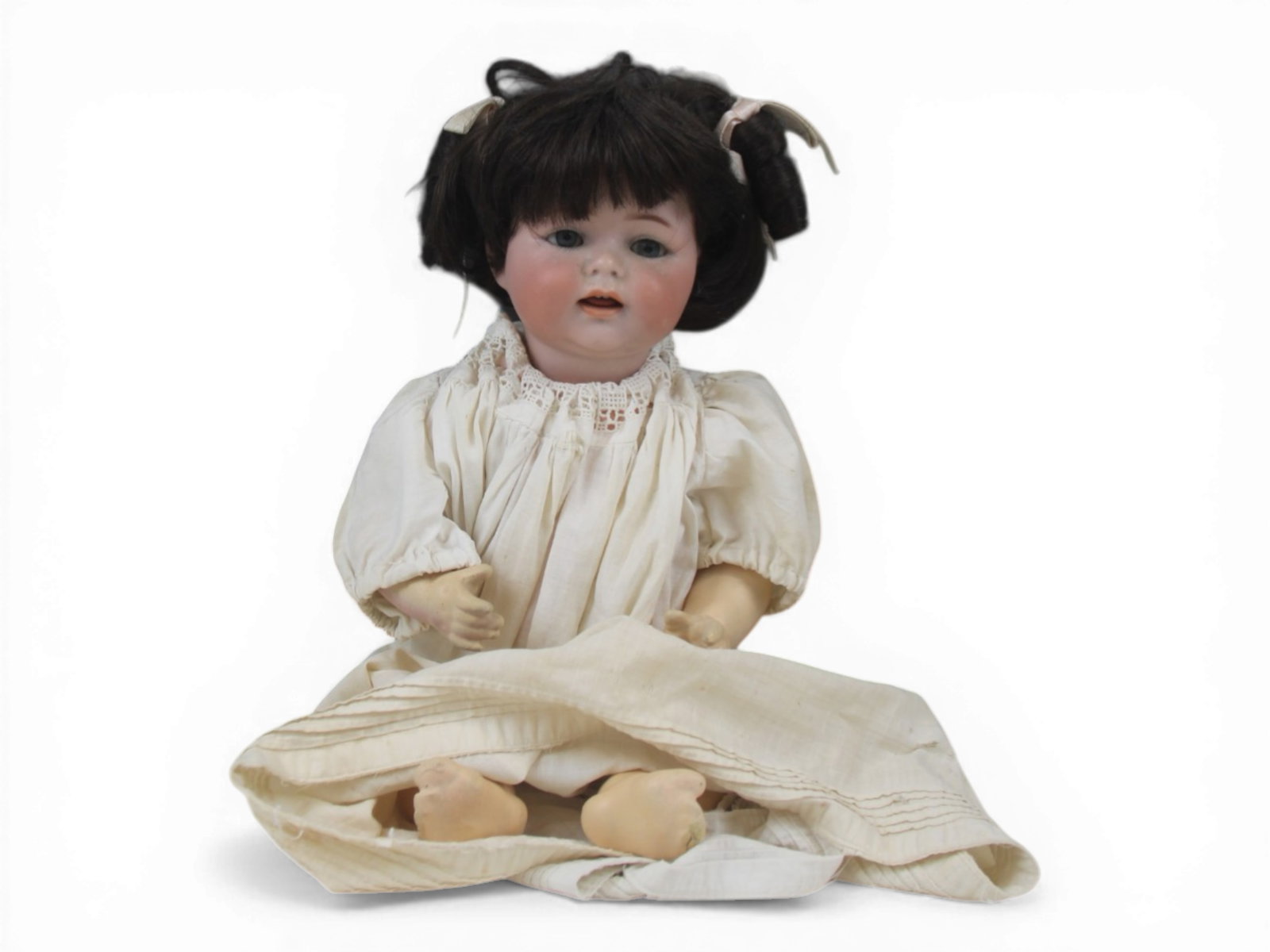 K&R / S&H 122 Character Baby Doll: 15 inch Kammer & Reinhardt / Simon & Halbig bisque socket head on composition baby body. Repainted limbs. Circa 1920s. Shipping: Weiss Auctions offers full-service, in-house shipping for nearly all it