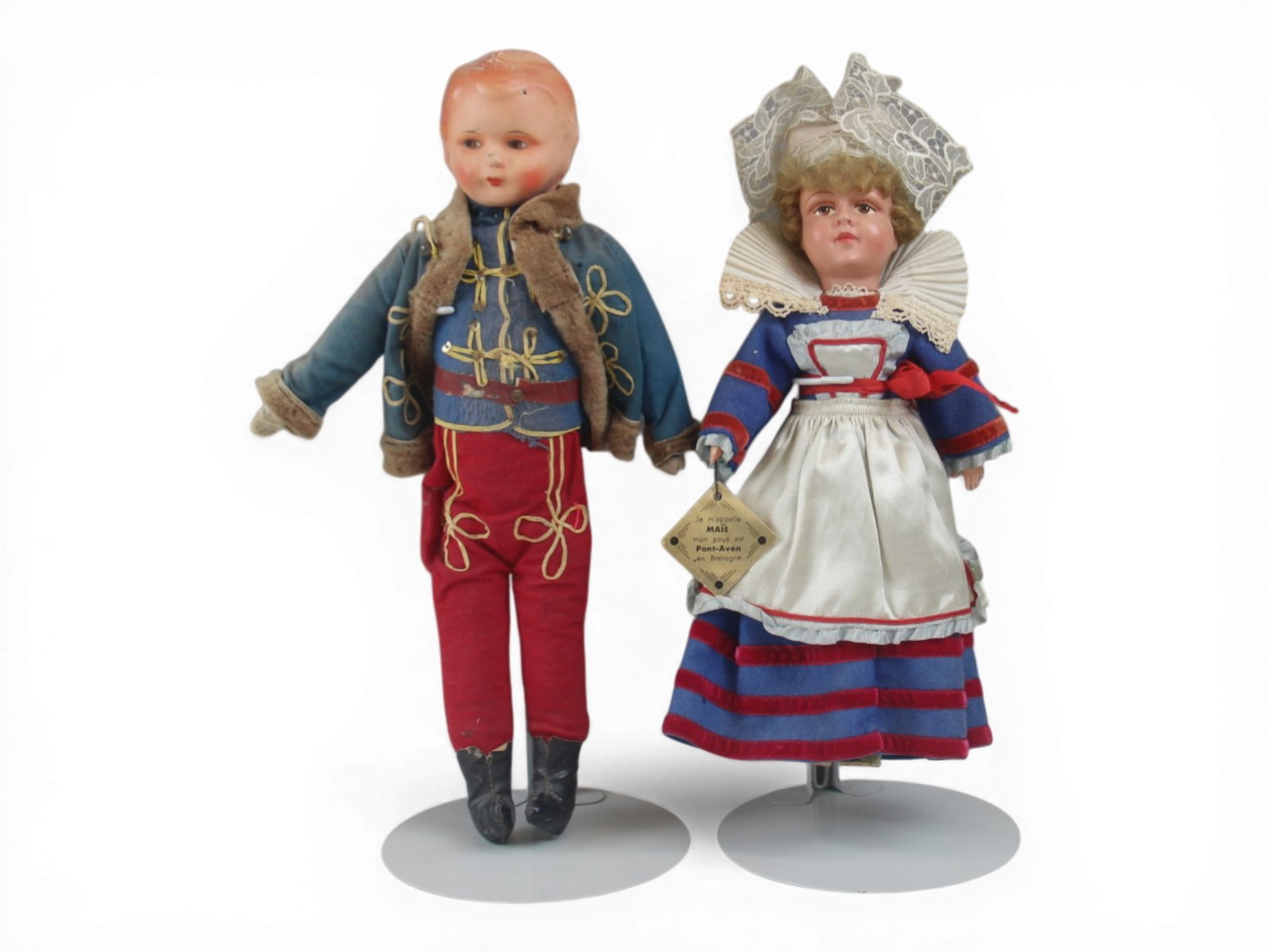 (2) Souvenir Dolls in Regional Costumes (1 of 8)
