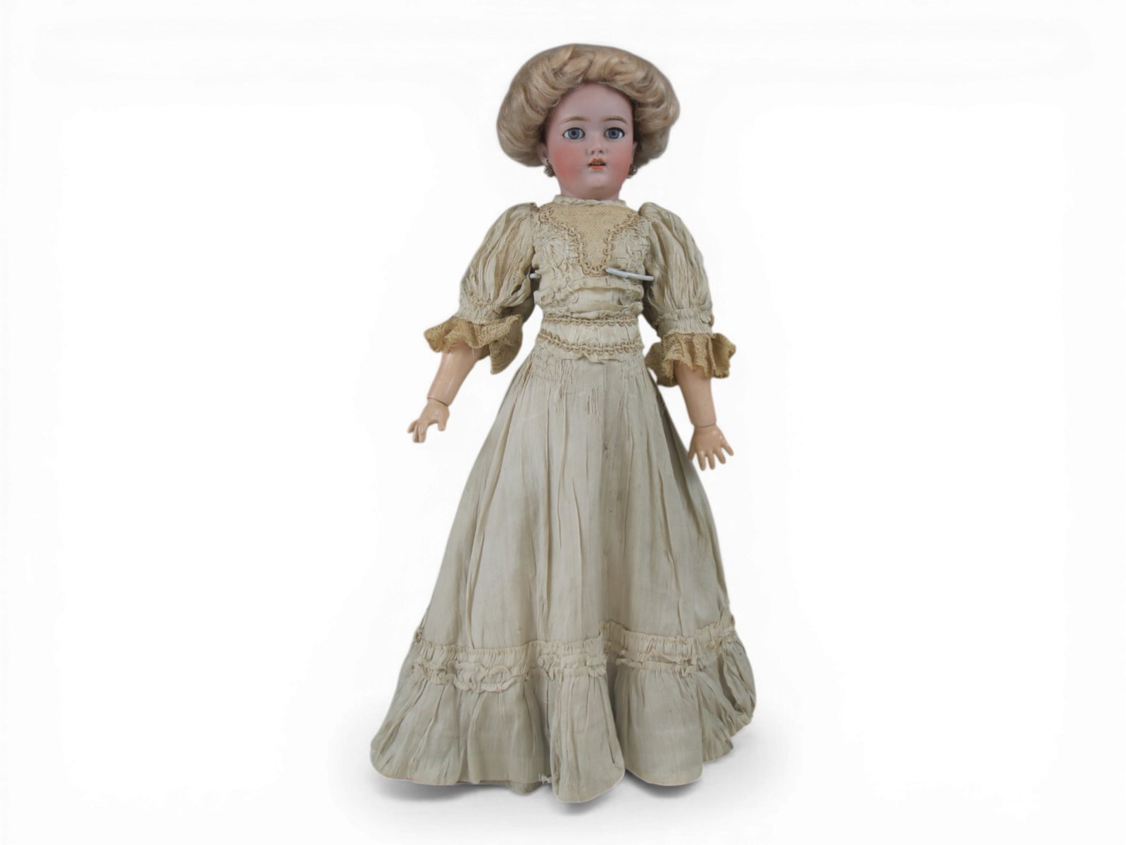 S&H 1159 Gibson Girl Lady Doll: 20 inch Simon & Halbig 1159 bisque socket head on fully jointed composition and wood lady body, Gibson Girl style, all original. Circa 1915. Shipping: Weiss Auctions offers full-service, in-house ship