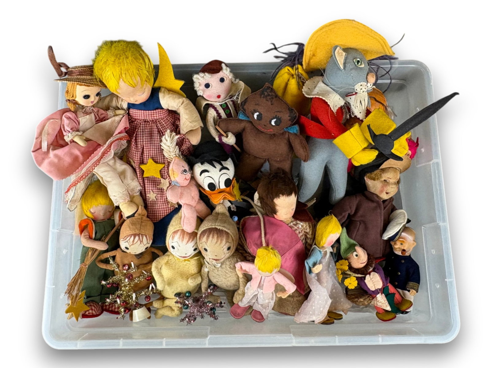 (18) Cloth Dolls (1 of 6)