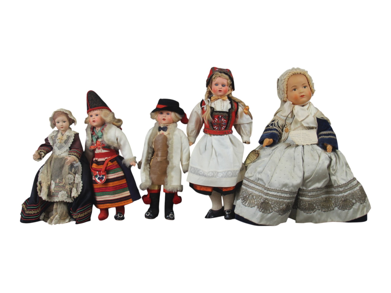 (5) Souvenir Dolls (1 of 11)