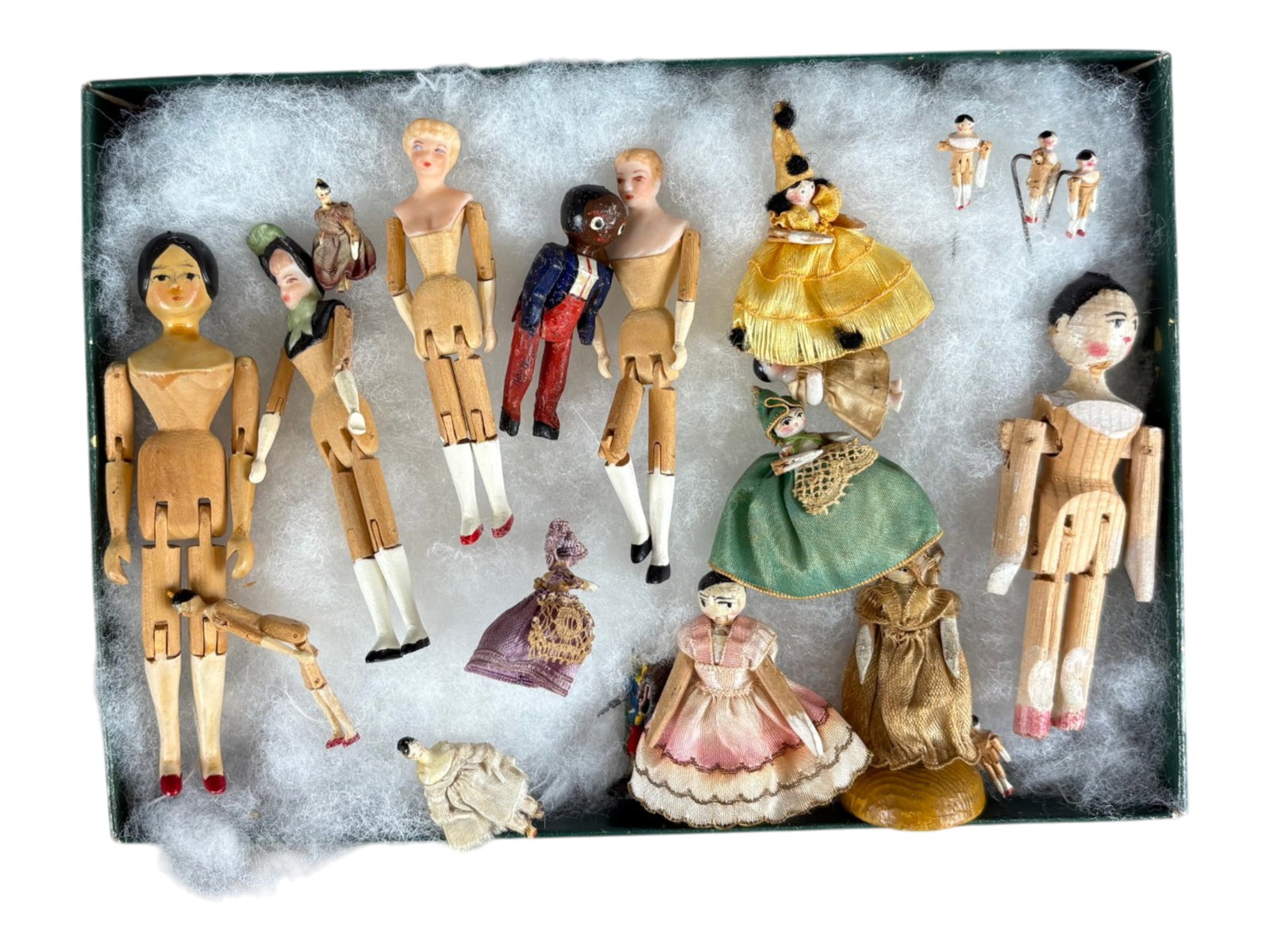 Misc. Dolls & Accessories - 3