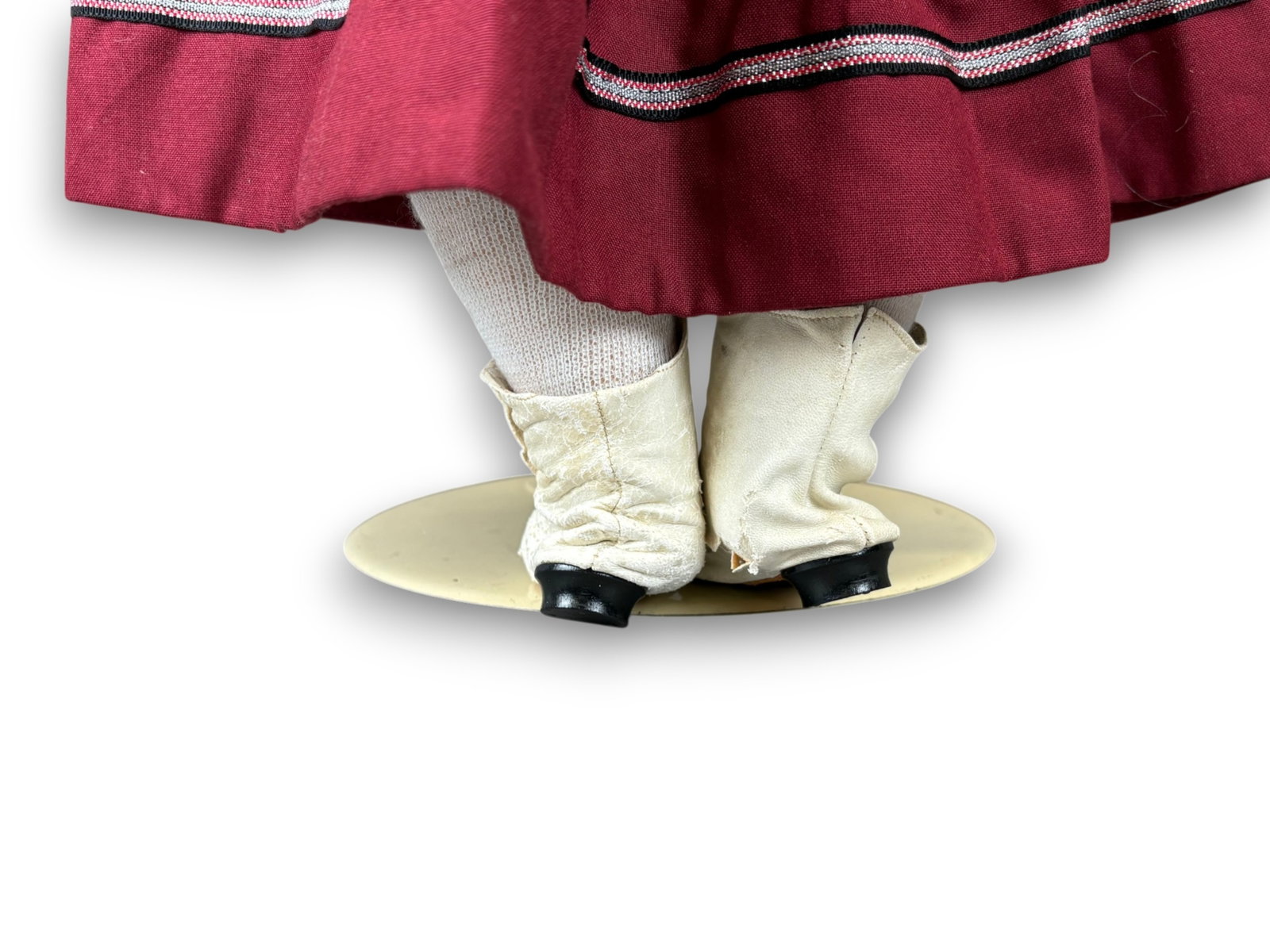 Queen Louise Doll - 9