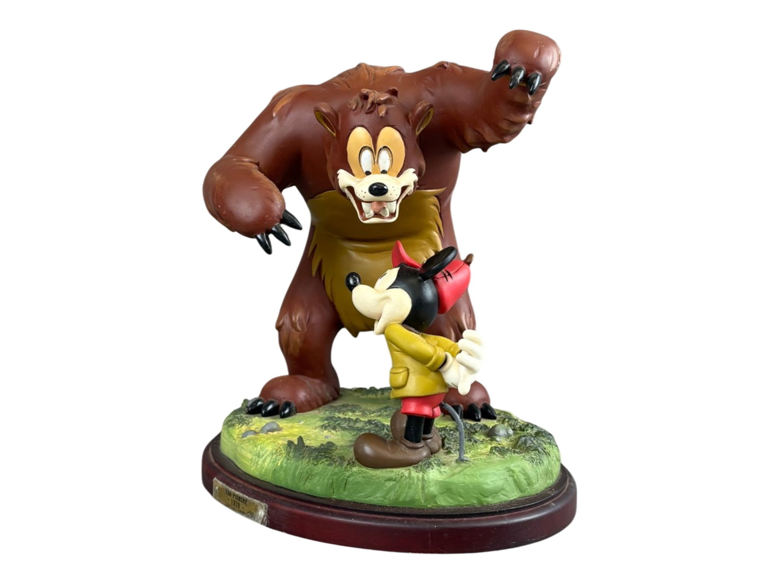 1999 Disneyana Convention, Safari Adventure: Official 1999 Disneyana Convention Sculpture, Safari Adventure Limited Edition. "The Pointer". Resin sculpture by Robert King. Numbered on the bottom 472/1500. Approx. 12" tall. Includes COA and origi