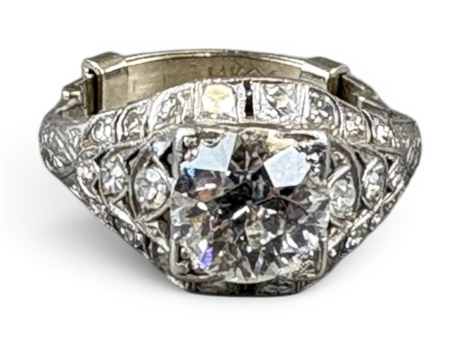Vintage Diamond Ring with 2.00 CT Center (1 of 4)