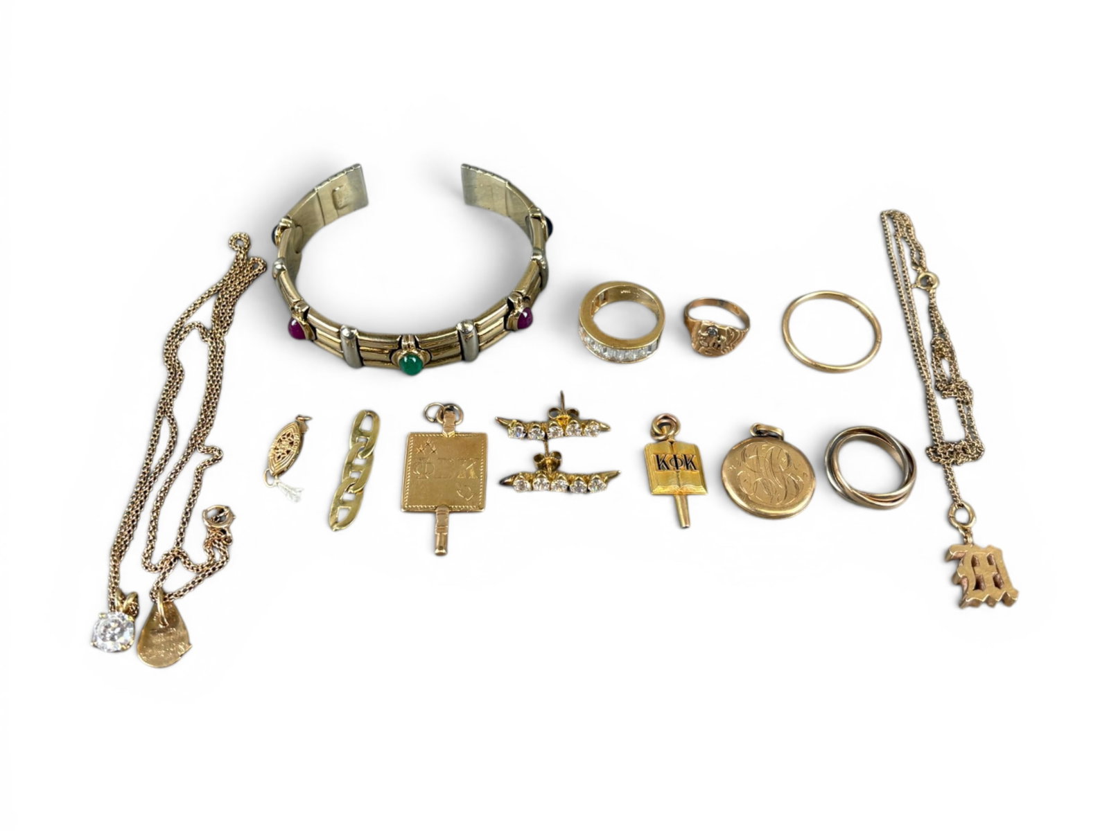 14K Yellow Gold Estate Jewelry Lot: Estate lot consisting of 80.2 grams of 14 karat yellow gold jewelry. Offered on behalf of the New York County Public Administrator's Office from the estate of Kathy Mendlinger, Estate No. 210089. Ship