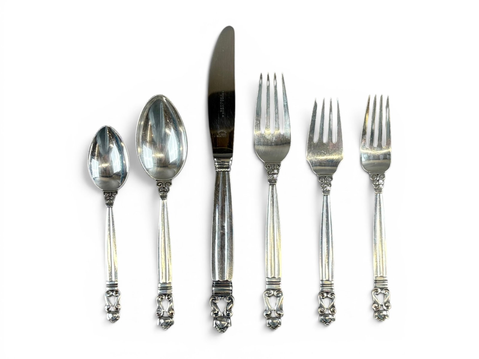 Georg Jensen Acorn Sterling Flatware Set (1 of 6)