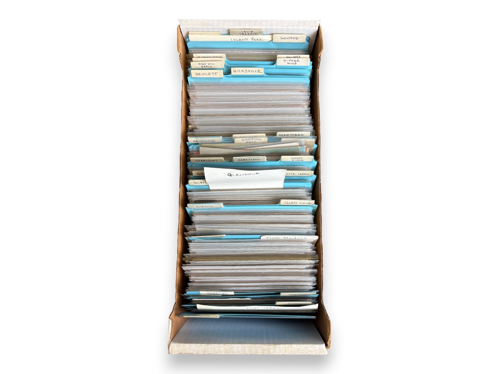 Long Island Postcards F-I: Estate collection of approximately 300 to 400 vintage Long Island postcards, organized alphabetically from F through I. Includes strong groups from Freeport, Garden City, Glen Cove, Hempstead, Hewlett